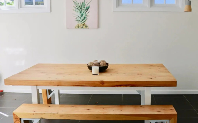 3 Bedroom Home Near Manly Beach