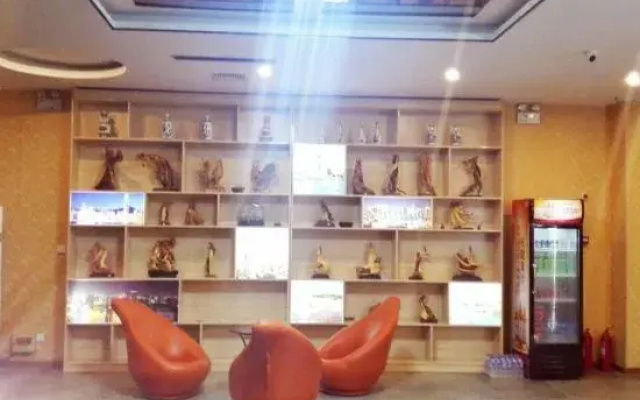 Jun Hotels (Longkou West Bus Station)