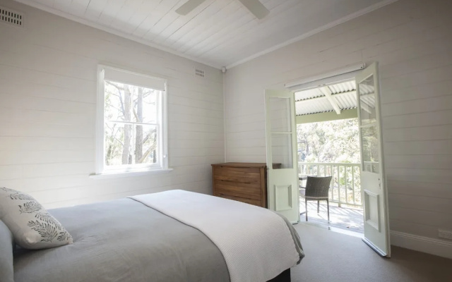 Royal National Park Cottages
