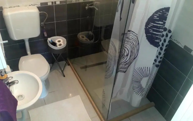 Apartmani Leženić Dada