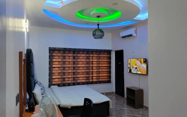 Heavens' Suite
