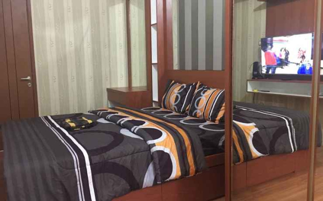 Apartemen Green Lake View By Hexa Room