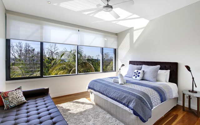Ocean View  Kiah
