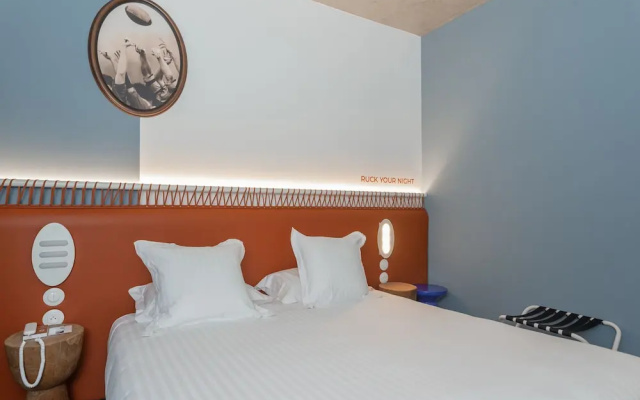 The Ruck Hotel