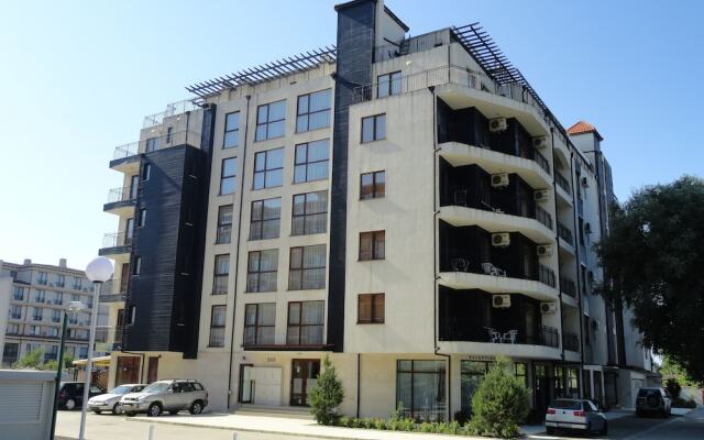 Cantilena Hotel Несебр вид на фасад