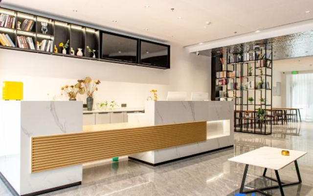 Home Inn Boyun Hotel (Haimen International Automobile City)