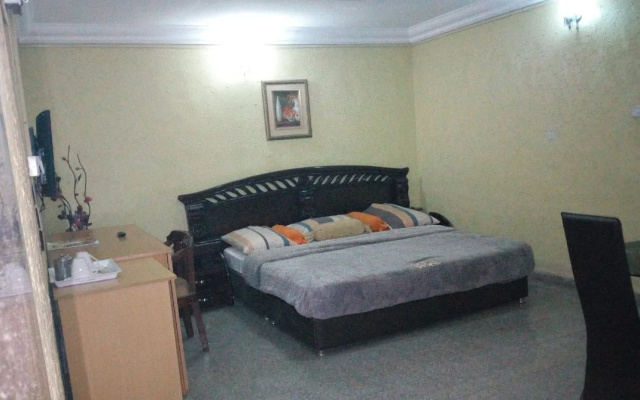 Lekosokky  Hotel and Suites