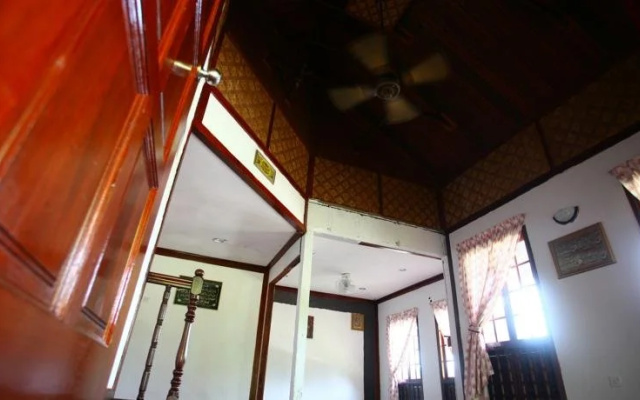 Teluk Dalam Resort