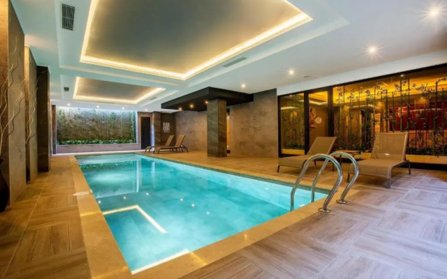 Cleopatra Sultan Residence