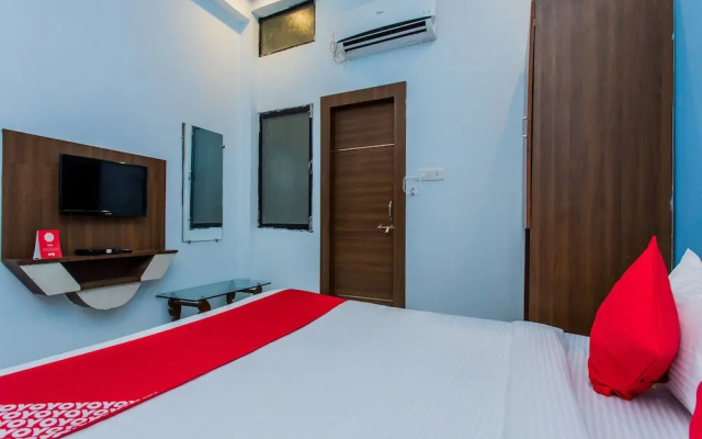OYO 15569 Hotel Manorama Palace