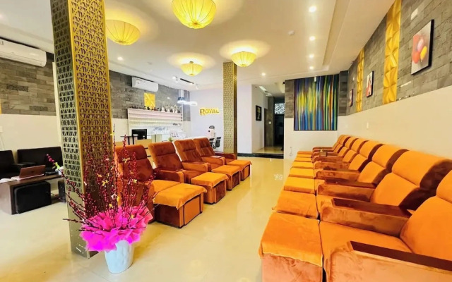 Royal Hotel & Spa Hoi An