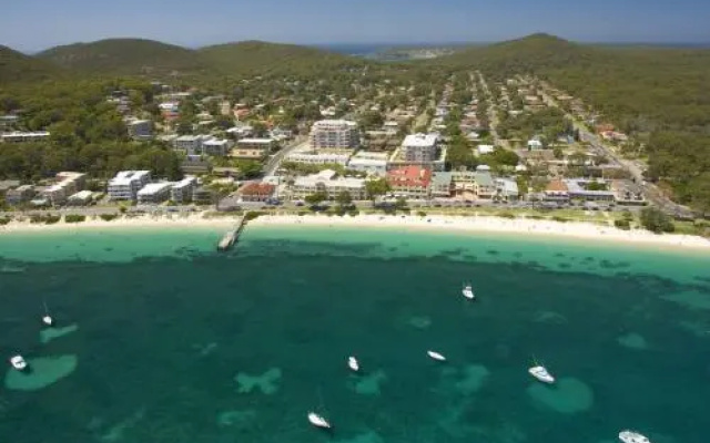 Zenith Unit 7 - Shoal Bay