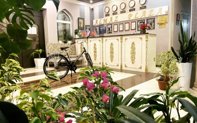 Hotel Almaz Plaza