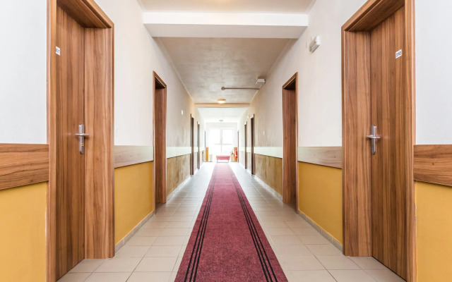 Nad Královnou Hotel & Restaurant