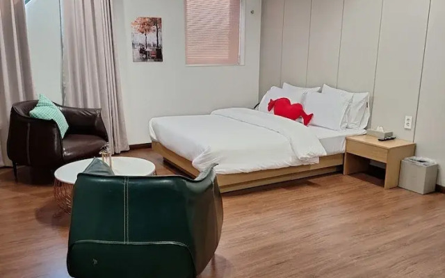 Hotel Sheja Masan
