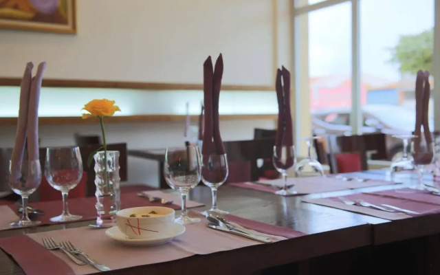 Hotel Roma Ritz Huambo