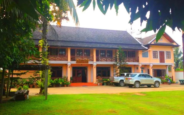 Sene Huaphanh Guest House