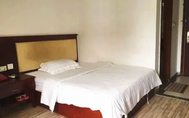 Jixuan Hotel