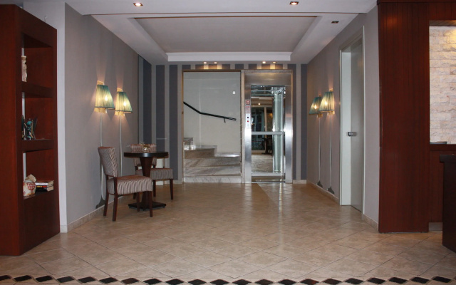 Hotel Cariatis