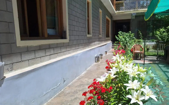 Tongspon Guest House