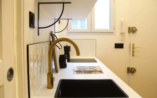 New apt close to Père Lachaise