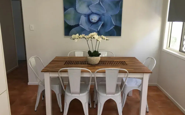 Longreach Apartments