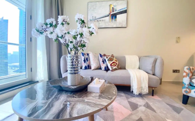 Marco Polo - Striking Lake Views at JLT | 1 BR | 2 Balconies