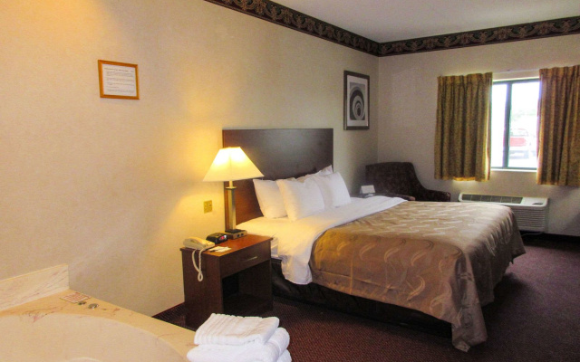 Quality Inn Sawyer