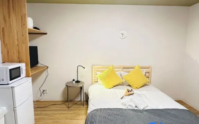 @home tusrumibashi　7 minutes on foot from Hanazono Station