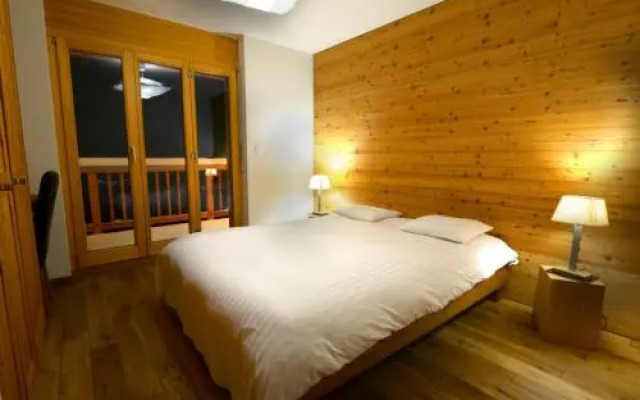 Chalet Egg