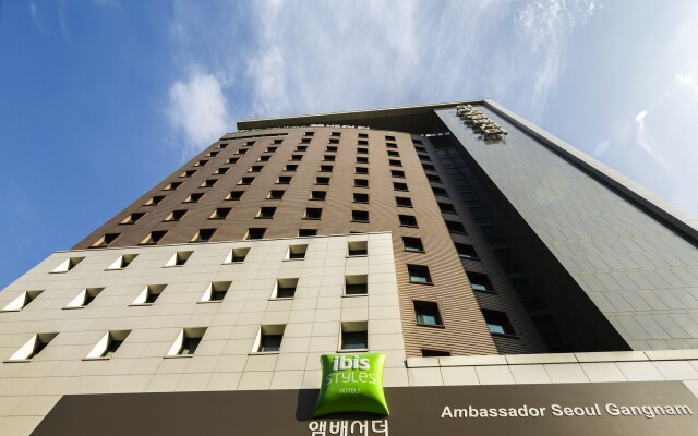 Отель ibis Styles Ambassador Seoul Gangnam Южная Корея, Сеул - 2 отзыва об отеле, цены и фото номеров - забронировать отель ibis Styles Ambassador Seoul Gangnam онлайн вид на фасад
