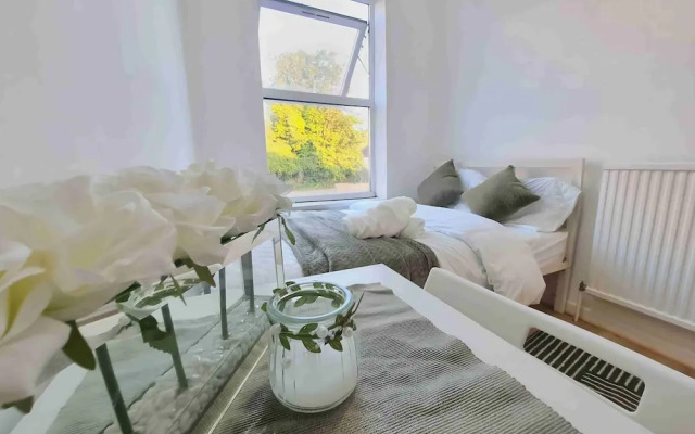 Easy Rooms - London Luton Airport