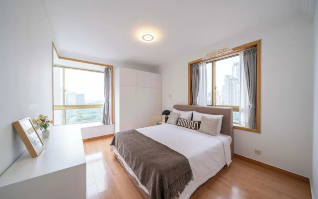 Tyms Gubei Elegant 3BR 2BA APT