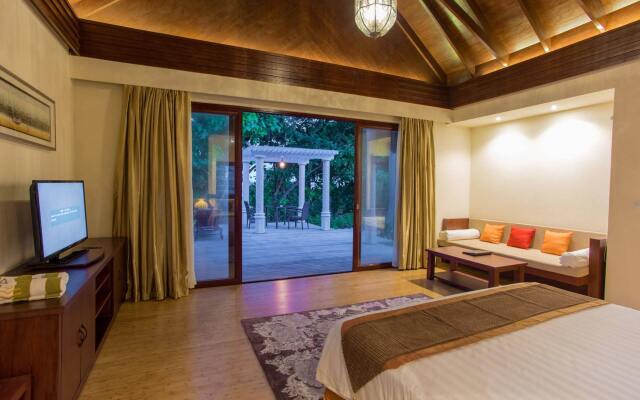 Отель Furaveri Island Resort & Spa Мальдивы, Медупару - отзывы, цены и фото номеров - забронировать отель Furaveri Island Resort & Spa онлайн комната для гостей