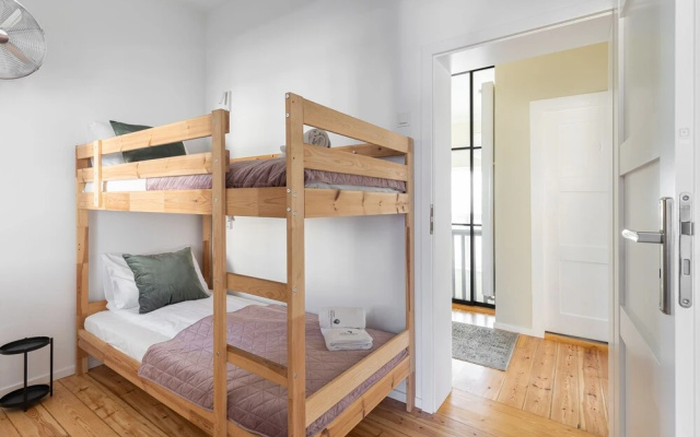 Lion Apartments - London