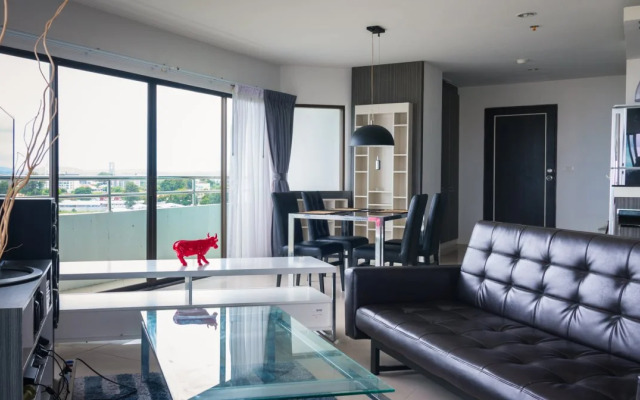 TW Luxury Beach Aparthotel