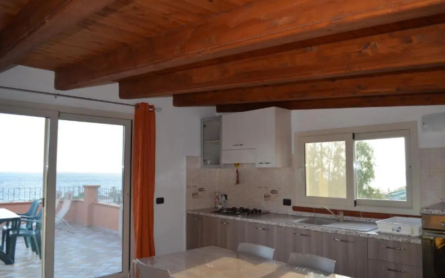 Terrazza sul golfo degli angeli