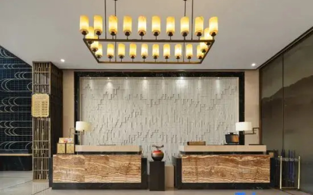 Fortune Sunshine Hotel