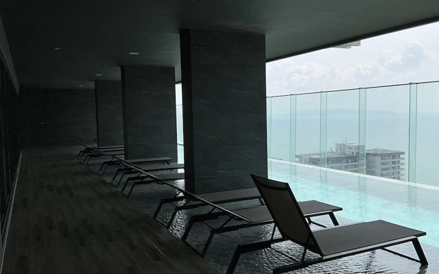 Panora 2-Bedroom Apartment With Sea View
