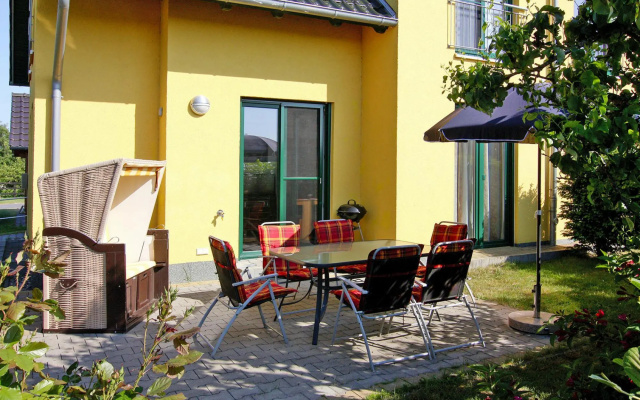 Semi-detached house, Neuendorf