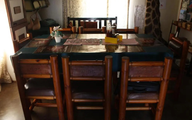 Kai-Oms Backpackers Lodge