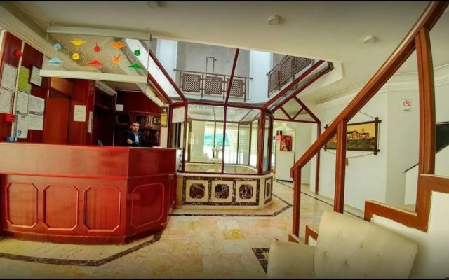 Akbil Hotel