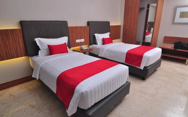 Demelia Hotel
