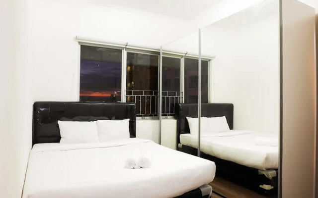 Strategic Location 2 Bedroom Sudirman Park By Travelio