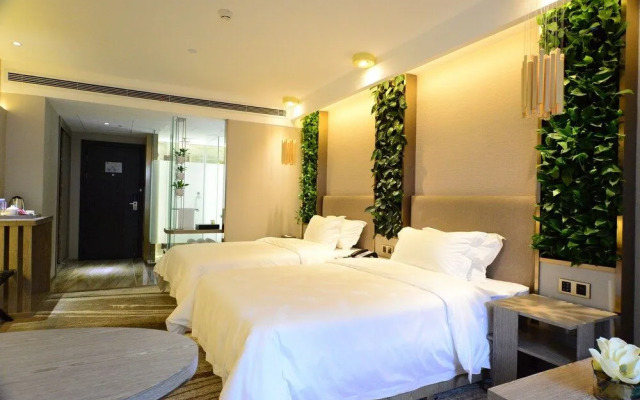 Rezen Minwoo Hotel (Twin Towers Global Center)
