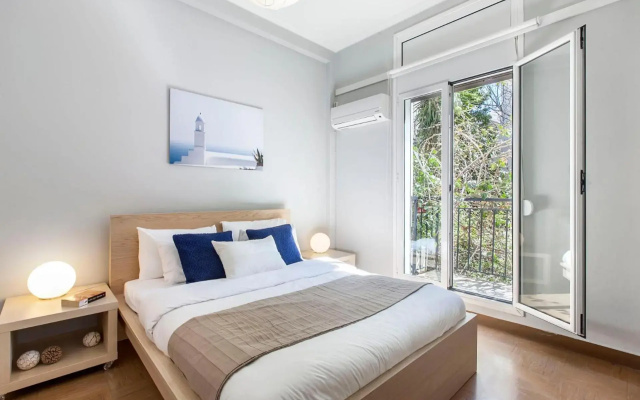 Beautiful apartment next to Acropolis