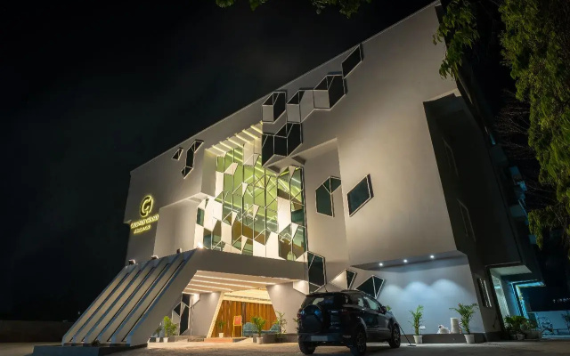 Clubway Grand - A Boutique Hotel