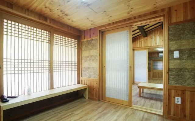 Chan's House Pension