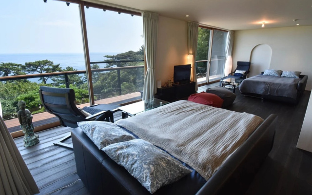 Izu Inatori House - KANDO -