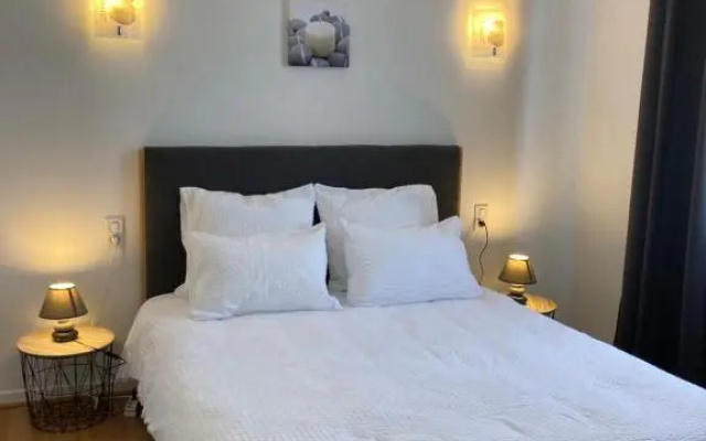 Appart Aux deux Colombes avec Balcon et Garage